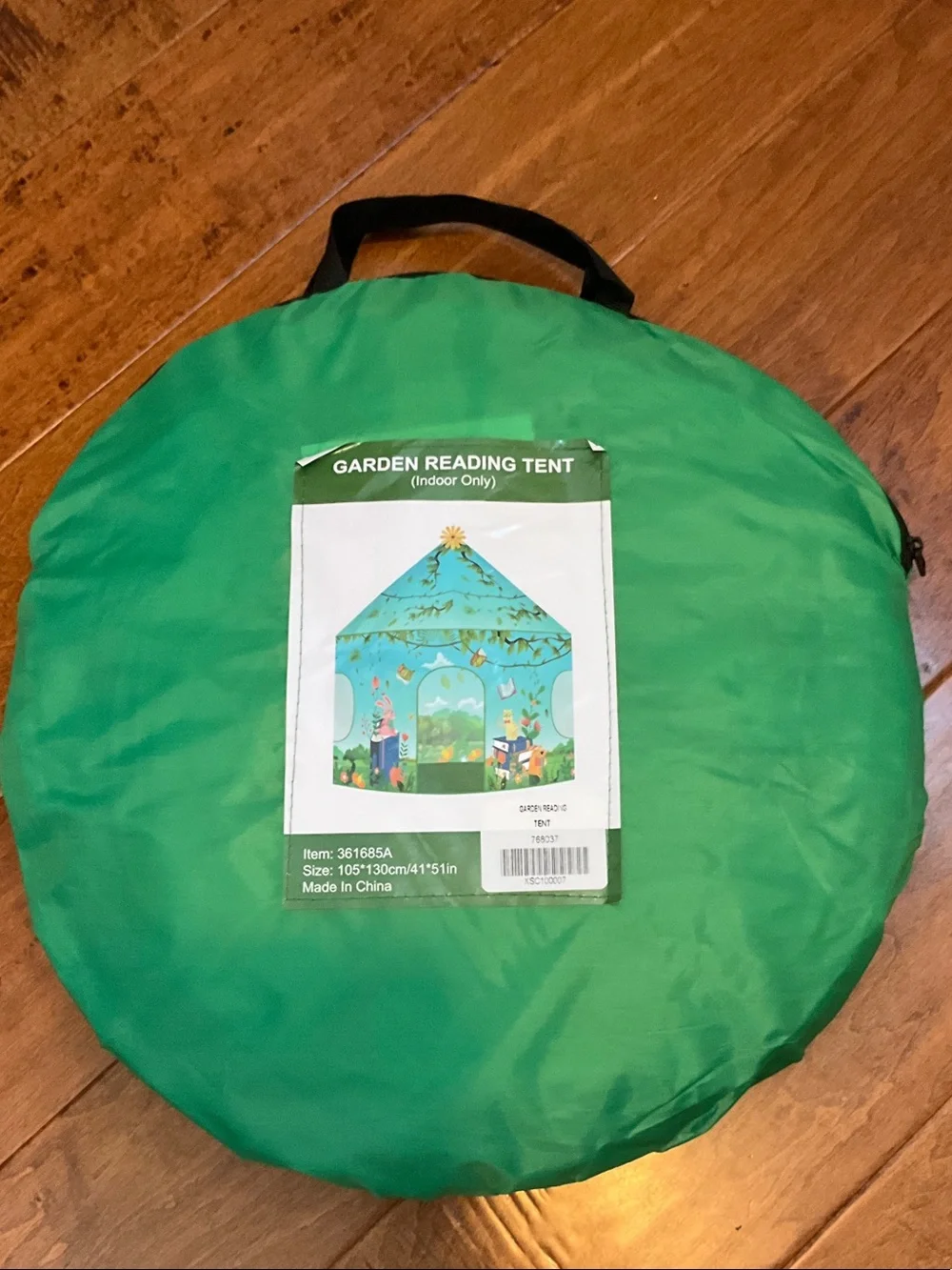 Children’s tent NWT